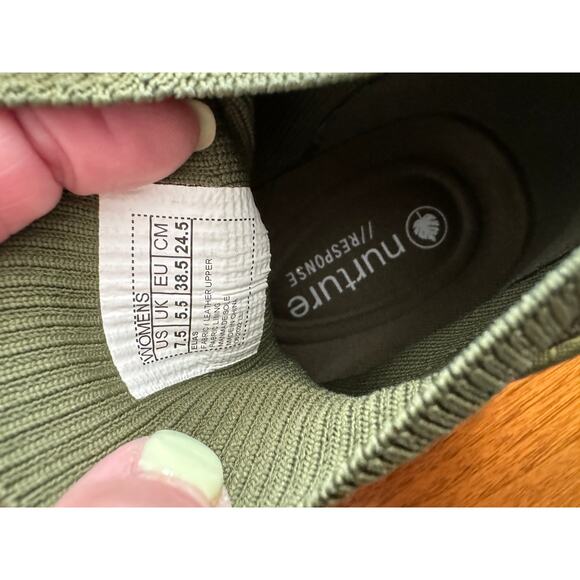 Olive Green Platform High Top Sneakers Women's Size 7.5 NWOT - Picture 7 of 7